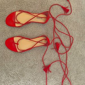 Used just fab sandals